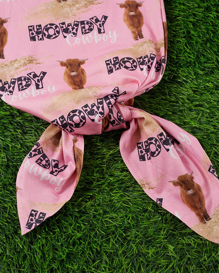 Howdy cowboy" highland cow printed baby gown. PJG25153018 S