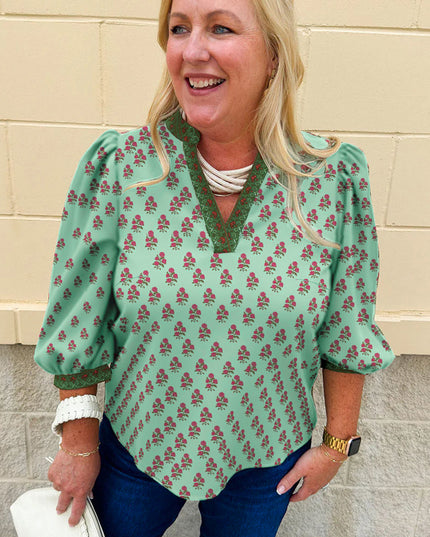 Green Plus Size Floral Print Contrast Trim V Neck Bracelet Sleeve Blouse