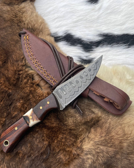 Introducing the Titan TK-060 Damascus Steel Skinner Knife with Rosewood & Stag Grip