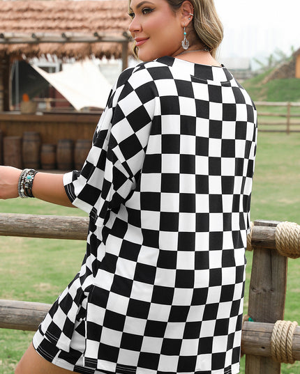 Black Checkered Pattern Tee and Shorts Plus Size Two Piece Set