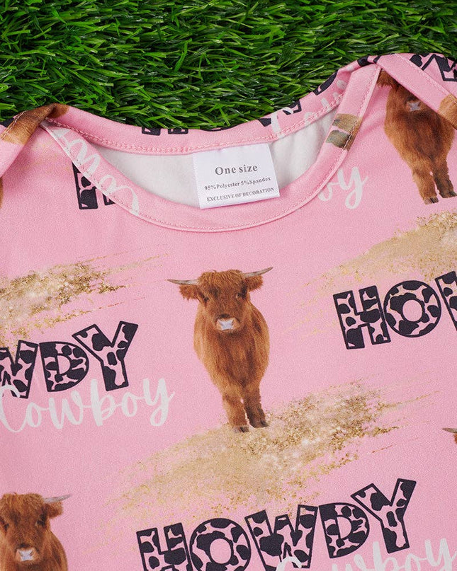 Howdy cowboy" highland cow printed baby gown. PJG25153018 S