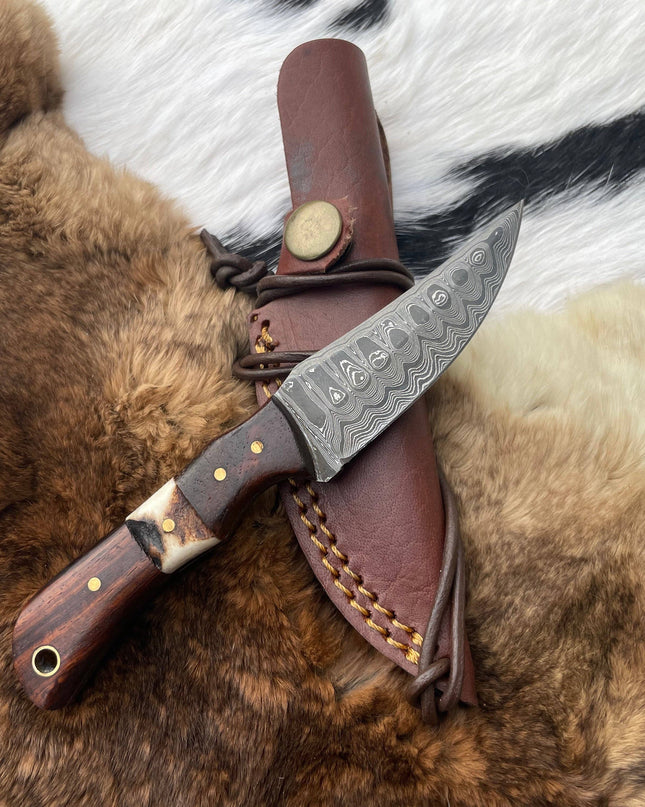 Introducing the Titan TK-060 Damascus Steel Skinner Knife with Rosewood & Stag Grip