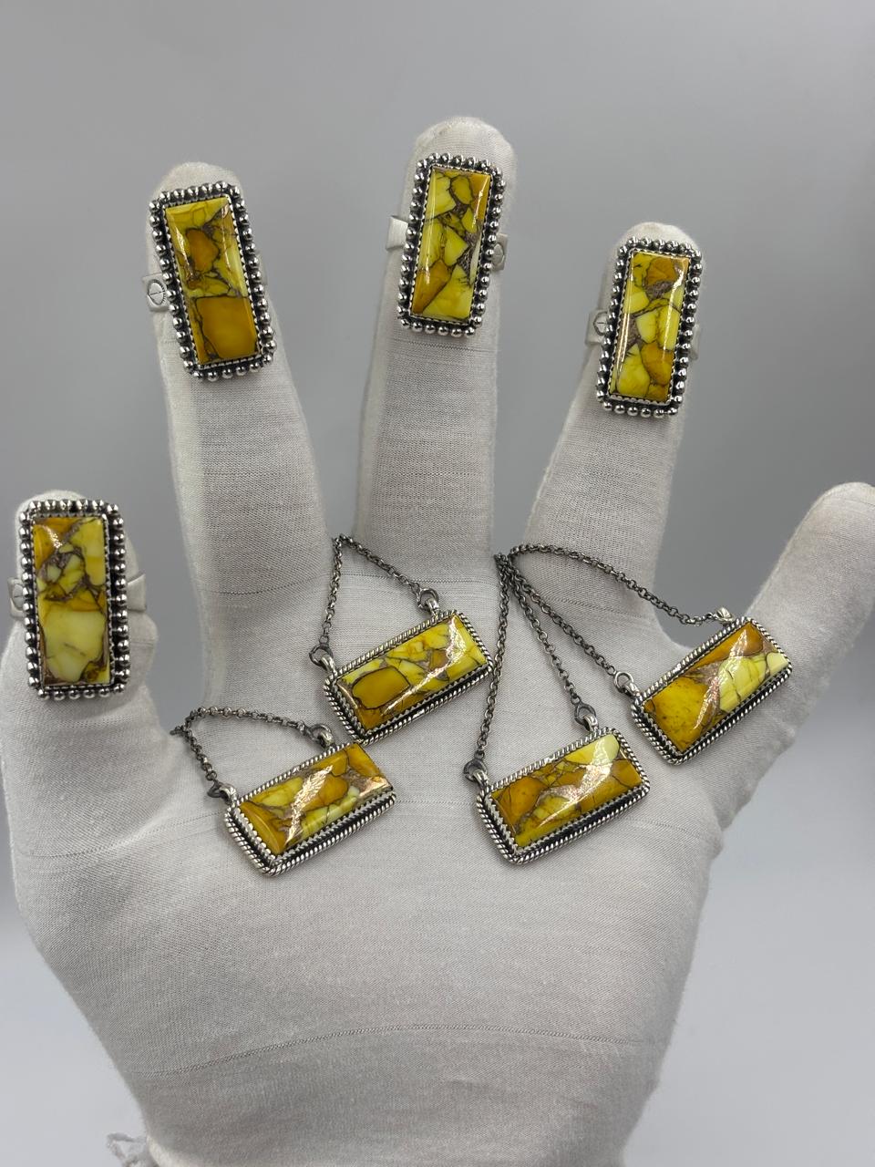 Sterling Silver Bar Necklace - Honey Dahlia