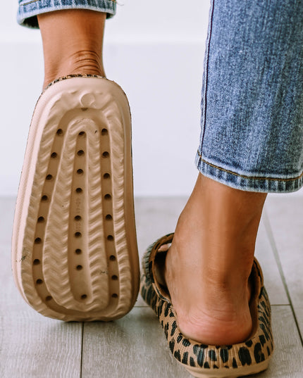 Leopard Print Thick Sole Slip On Slippers