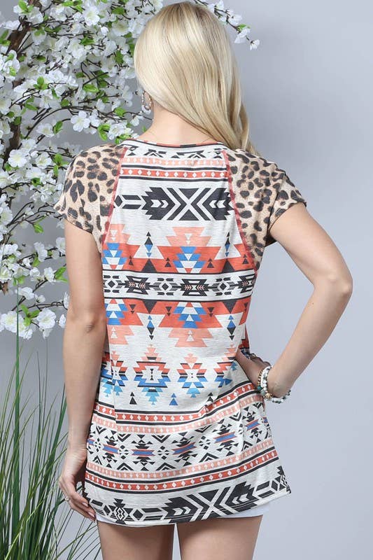 AV1118-THEA AZTEC LEOPARD PRINT SHORT SLEEVE TOP
