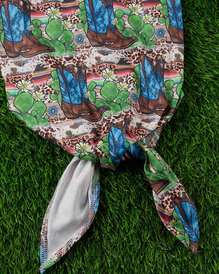 TURQUOISE BOOTS  PRINTED BABY GOWN W/ANGEL SLEEVE. PJG15113010-ONE SIZE